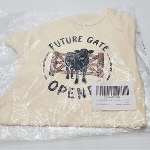 Future Gate Opener Baby Bodysuit Cream Cow Farm Graphic New 0–3 Months